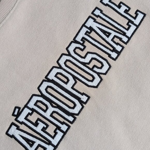 Aeropostale Women's Beige/Tan Crewneck Spellout Box Letter Y2K, Size Small - Picture 2 of 7